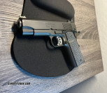 Springfield 1911 compact range officer elite champion 