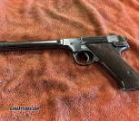 Hi Standard H-B Military. .22 LR. (c1948) Ex grips