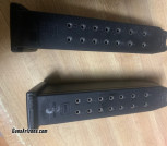 2 - Glock 9mm 17 round magazines