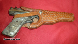 benjamin mod 137  R side in holster 177