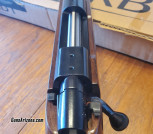 Weatherby Vanguard 243 Walnut stock