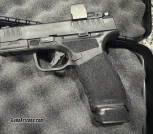 Springfield Hellcat Pro +Sig Red Dot