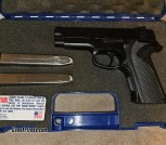 Smith&Wesson .40 cal Model 4046
