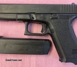 Glock 22 Gen2 .40S&W Semi-Auto Pistol 