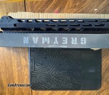 Timbercreek greyman 15” MLOK rail