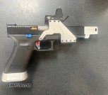 GLOCK 36 GEN5 competition shooter