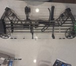 Bear Archery Legend 30 RTH Compound Bow Barely Used