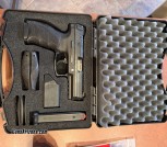 H&K VP9 9mm Luger 4.1in Black Pistol - 17+1 Rounds