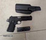 Springfield 1911 45 ACP with holster 