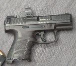 Heckler & Koch VP9 SK 9mm with Holosun sight