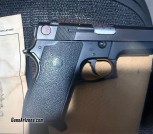 Smith & Wesson 1986’s 9mm