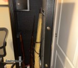 Sentry Standing Gunsafe , Combination. Type