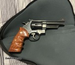 S&W 29-2  44 Magnun