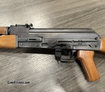AK4