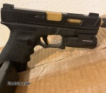 Custom Glock 19 *many extras*
