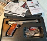 Ruger mark IV hunter .22 pistol (NIB)