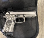 BERETTA 92FS INOX COMPACT WITH RAIL STAINLESS LIKE NEW