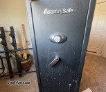 Sentry 10 Rifle Fire Resistant Safe 