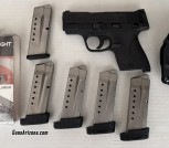 Smith & Wesson M&P Shield 9MM