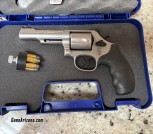 Smith and Wesson Model 69, .44 MAG