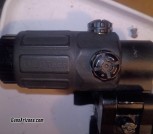 EOTech black model G33. STS.33x3 sight magnifier 