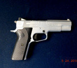 Crosman repeatair .177 co2 pistol
