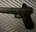 Glock 40 10mm w/ SRO