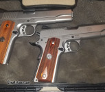 Stainless ruger sr1911 in 45acp
