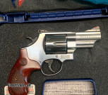 Smith & Wesson 629-6 44 magnum